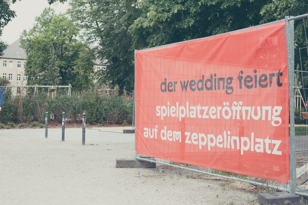 Schild am Zeppelinplatz