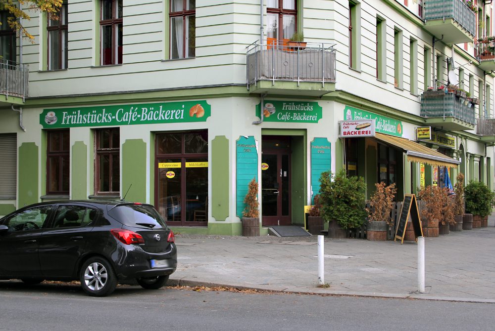 Frühstücks-Café-Bäckerei, Usedomer Straße, Wattstraße. Foto: Hensel