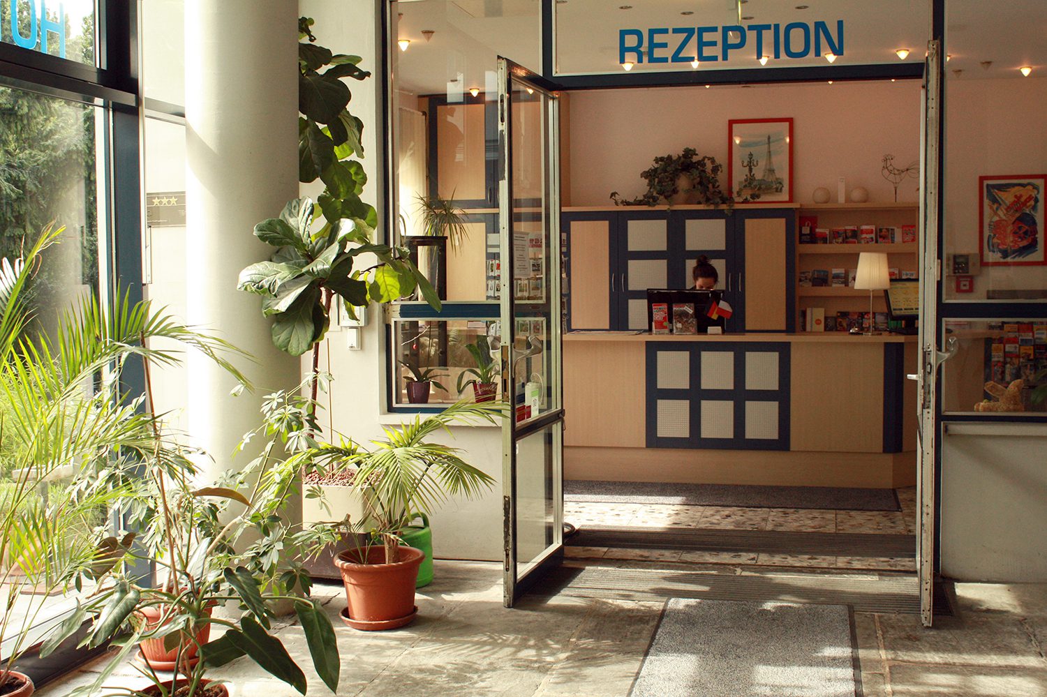 Rezeption für Übernachtungsgäste im Centre Français de Berlin. Foto: CFB