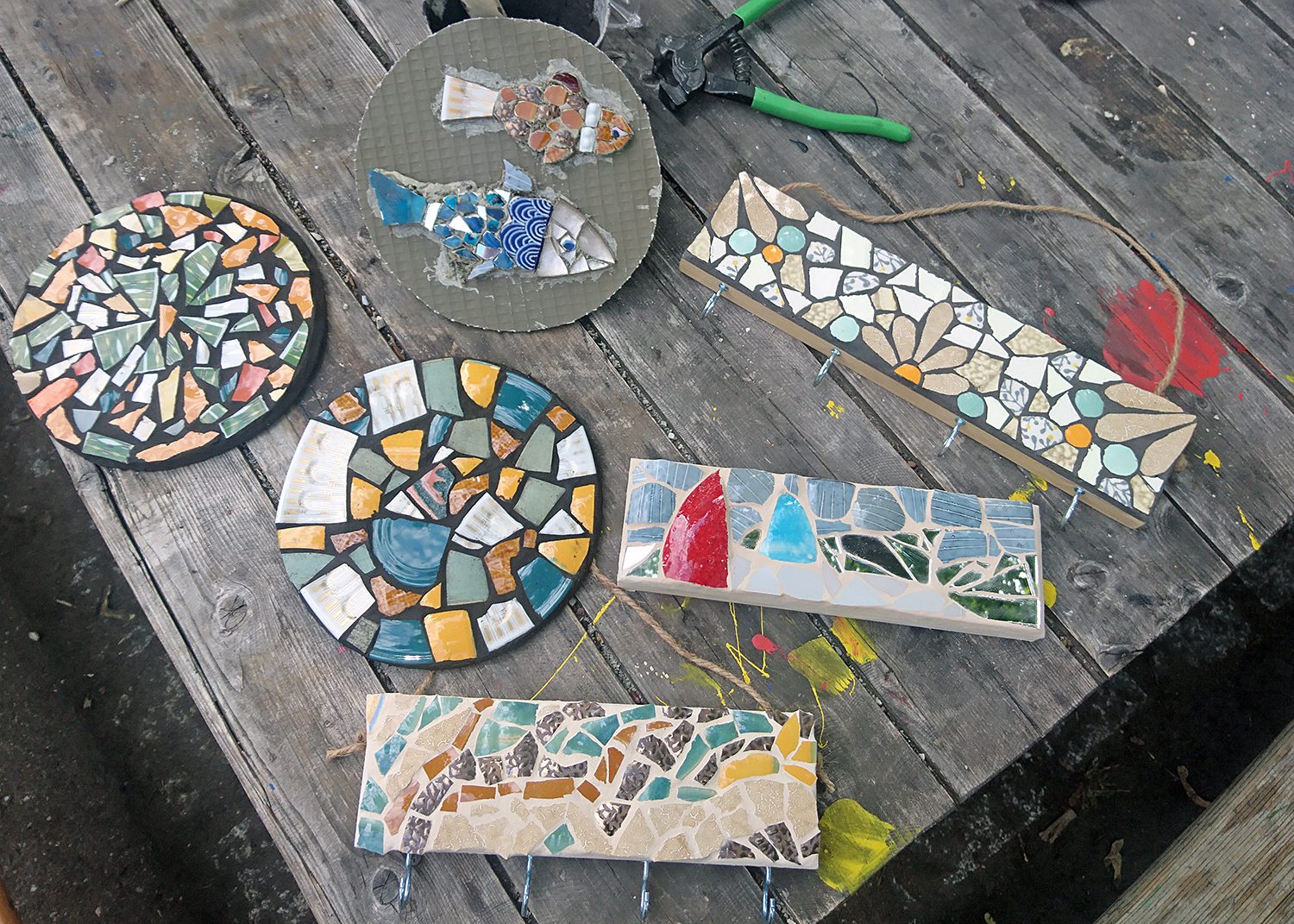 Die Ergebnisse des Mosaikworkshops. Foto: Nina Brachmann